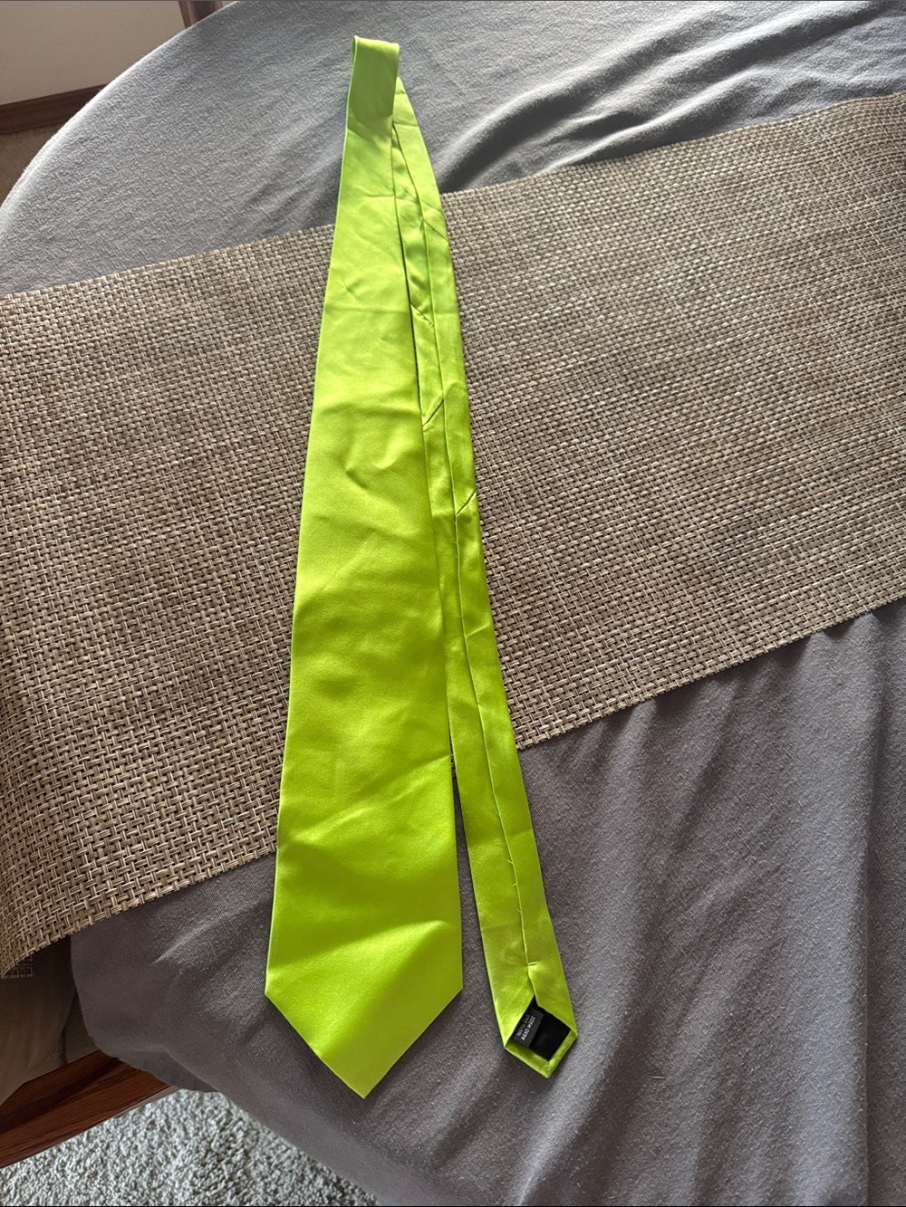 Men's Lime Green Satin Tie - Classic Solid Neckwear
